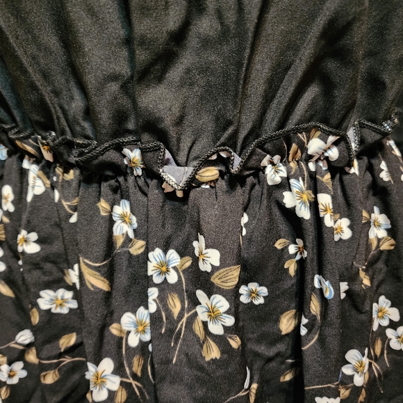 SHEIN Women's Floral Design Lantern Sleeve Ruffle Hem Dress NWOT - Picture 7 of 11